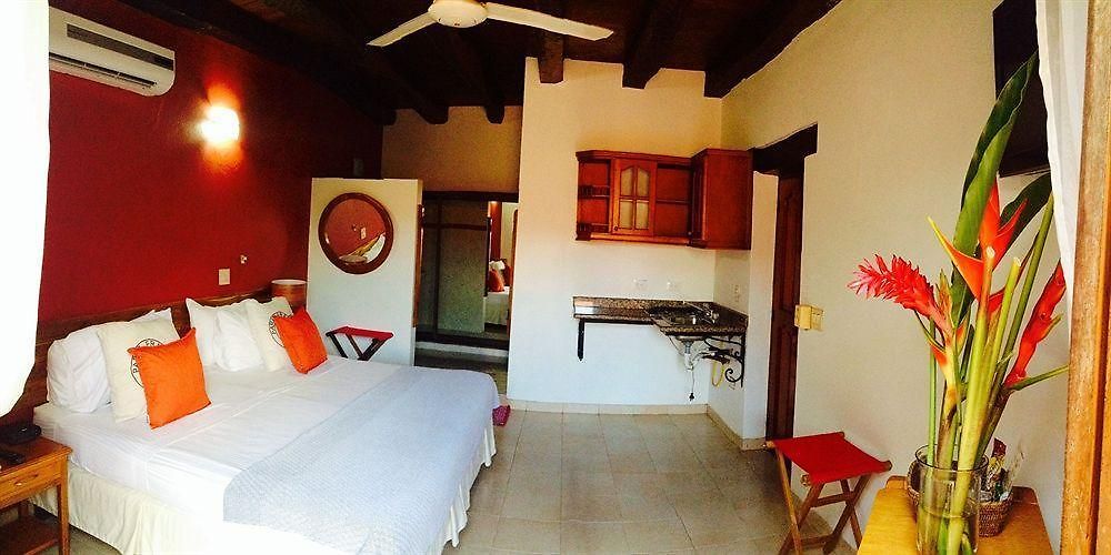 Hotel 3 Banderas