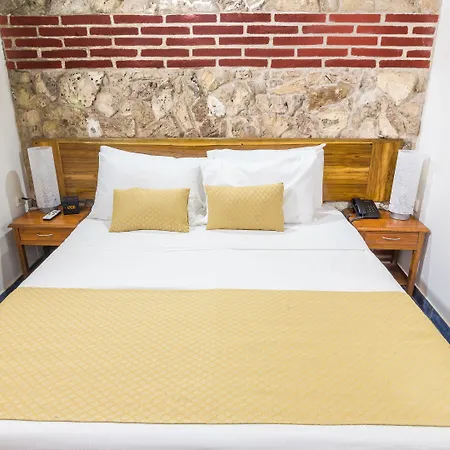 3 Banderas Hotel Cartagena