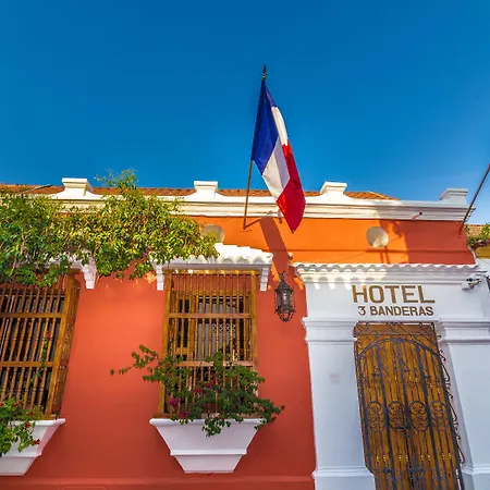 Hotel 3 Banderas 3*